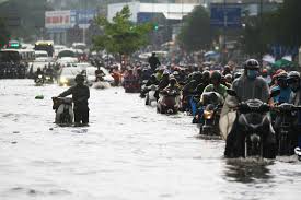 Những tuyến đường ngập nước dễ gây hư hỏng xe tại Sài Gòn