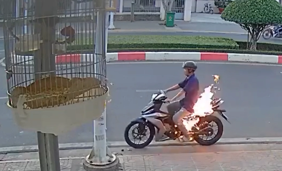 Xe Máy Ra Khói Trắng: Sửa Xe Quận 3 Uy Tín, Giá Rẻ Tại Thosuaxe