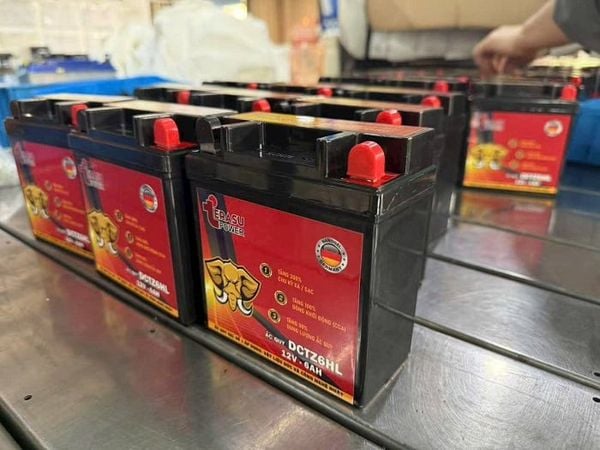 Dấu Hiệu Bình Ắc Quy Xe Máy Yếu: Sửa Xe Quận 2 Uy Tín, Giá Rẻ Tại Thosuaxe